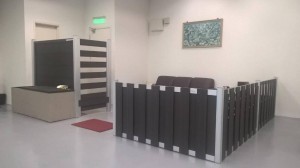 Traditioneller Zaun aus Alu-Lamellen hohl 143×13, massiv 67×15 96×11 112×9,5 für die Außendekoration