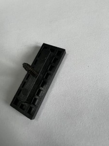 Connecteur de pièces en caoutchouc et plastique, vis en acier inoxydable pour terrasse avec clips, vente en gros d'usine